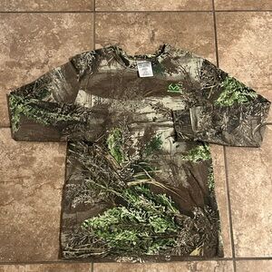 Realtree camo shirt
